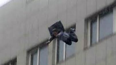 Baş həkim xəstəxanadakı intihardan DANIŞDI - TƏFƏRRÜAT